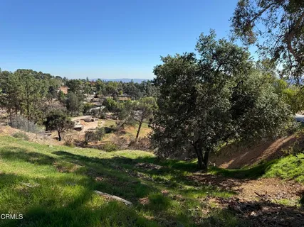 $325,000 | 242 Taos Road, Altadena, CA 91001