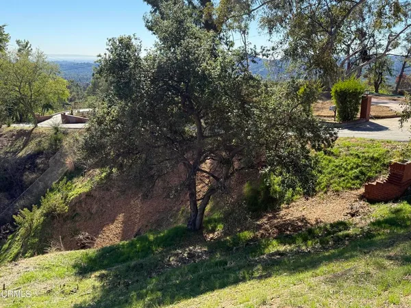 $249,000 | 242 Taos Road, Altadena, CA 91001