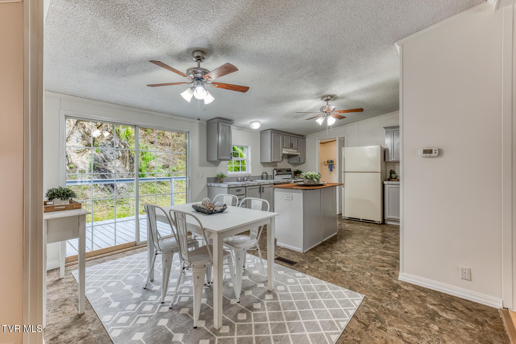 158 West Ridge Road Jonesborough, TN 37659 - Photo 8 of 50 158 W Ridge Rd-12