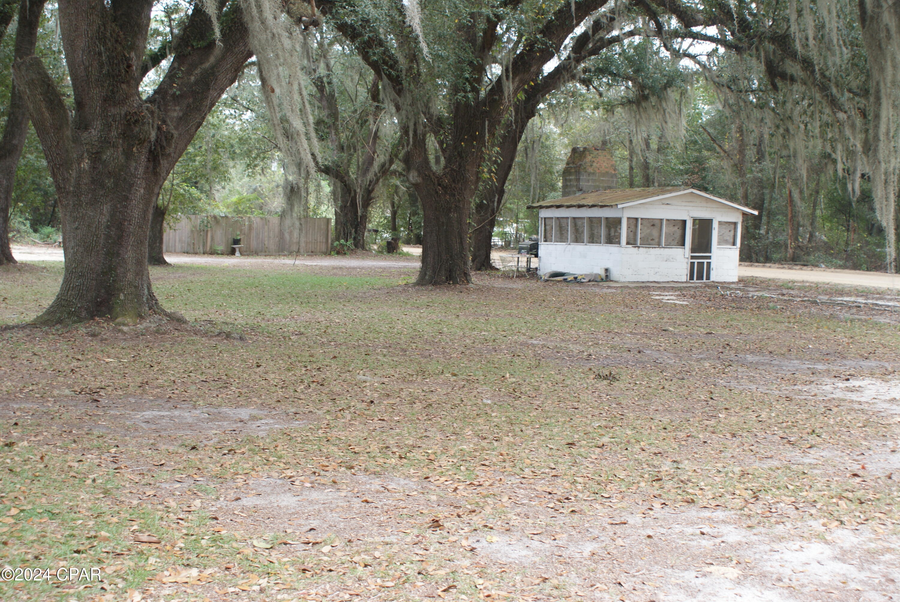 5728 Snow Hill Road Malone, FL 32445 - Photo 15 of 15