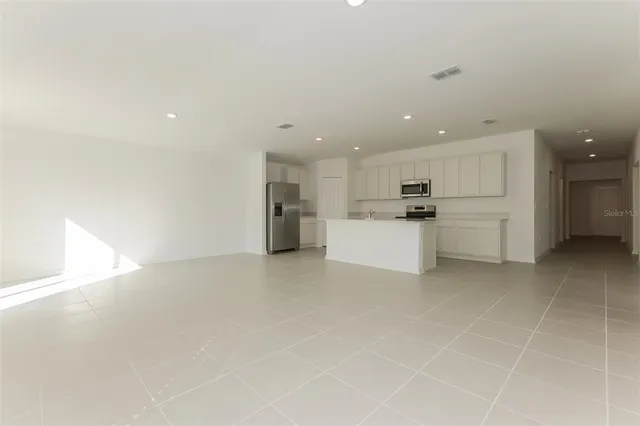 $1,990 | 2014 Lasso Loop, Eagle Lake, FL 33839