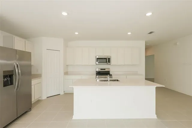 $1,990 | 2014 Lasso Loop, Eagle Lake, FL 33839