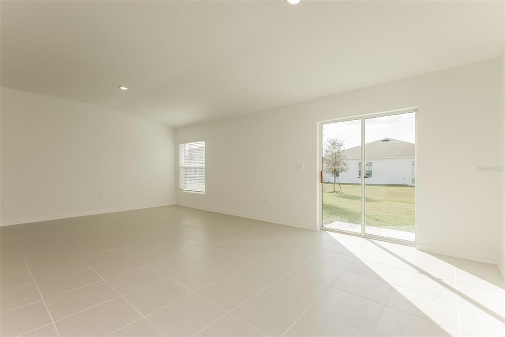 2014 Lasso Loop Eagle Lake, FL 33839 - Photo 10 of 22