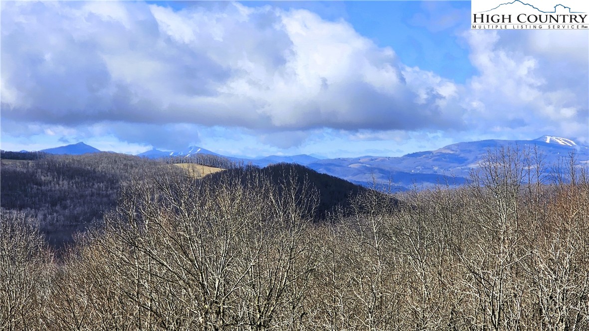 480 Schoolhouse Ridge Boone, NC 28607 - Photo 43 of 47 a view of mountain with sunset in background