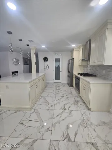 $670,000 | 2913 Domino Way, Las Vegas, NV 89117