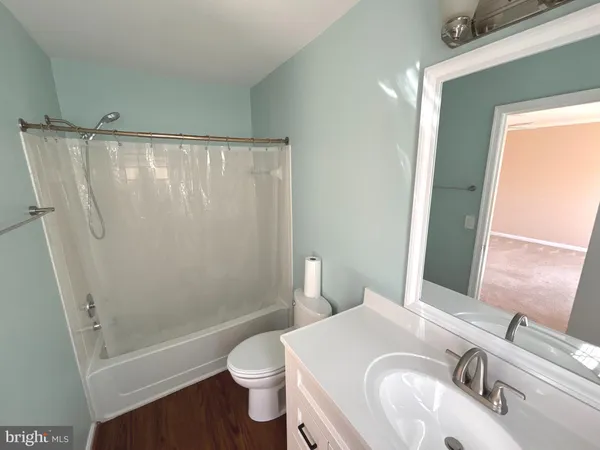 $2,900 | 3318 Buckeye Lane, Fairfax, VA 22033