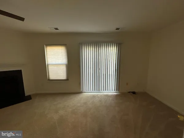 $2,900 | 3318 Buckeye Lane, Fairfax, VA 22033