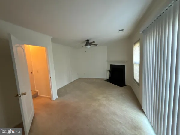 $2,900 | 3318 Buckeye Lane, Fairfax, VA 22033