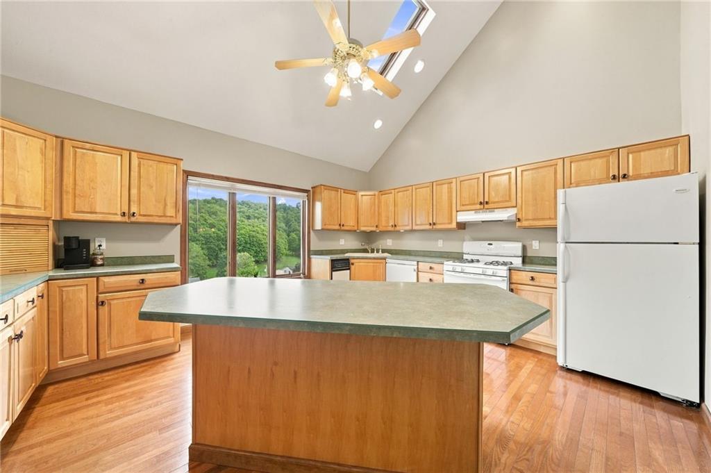 327 Sugar Run Road Waynesburg, PA 15370 - Photo 22 of 50 Gallery Image 22
