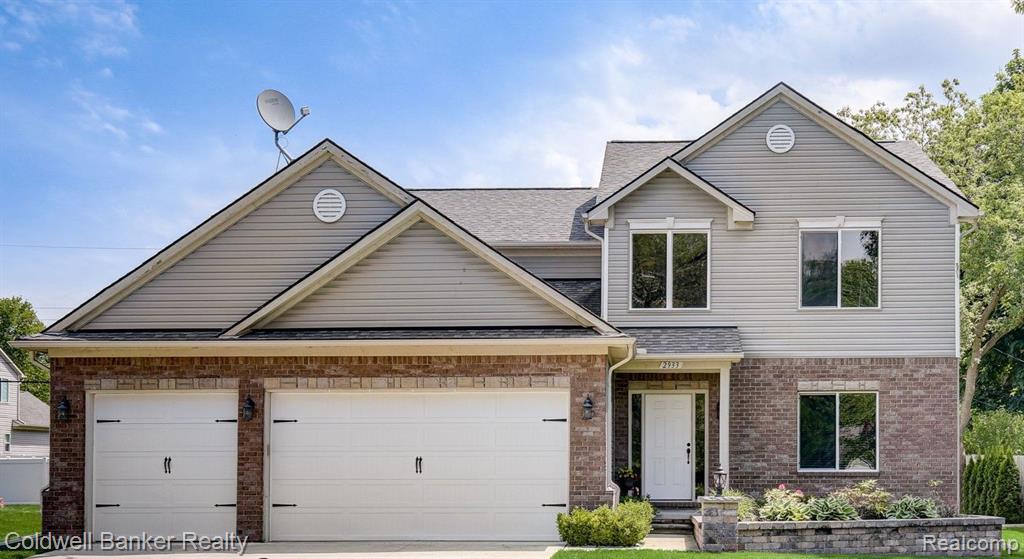 2933 Dearborn Avenue Rochester Hills, MI 48309 - Photo 2 of 26