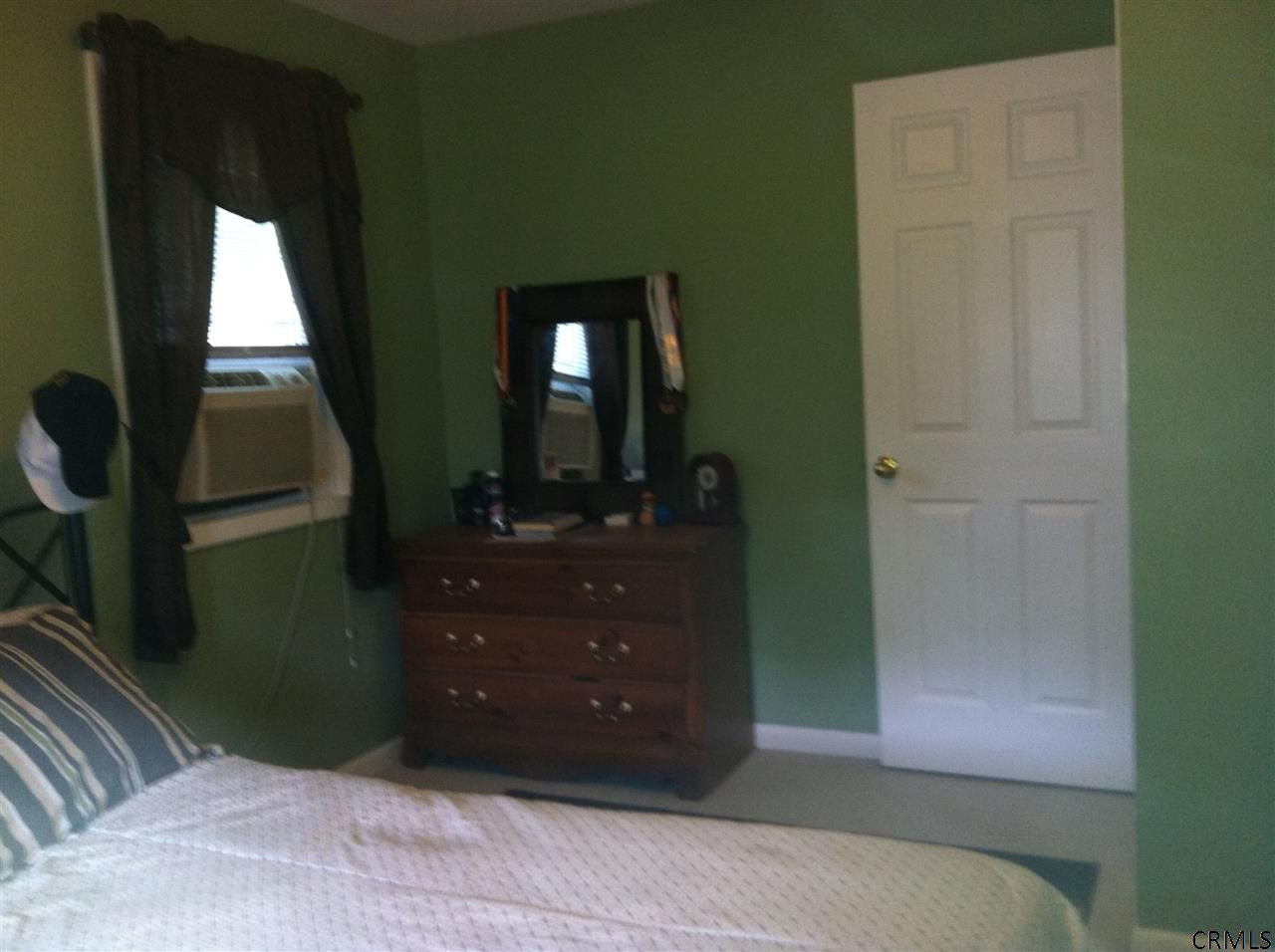 20 Alpine Street Rensselaer, NY 12144 - Photo 5 of 23 Photo 6