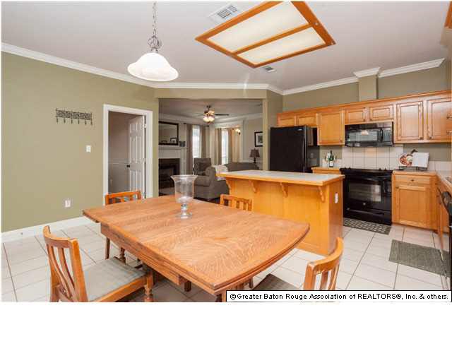 10341 Springwind Court Baton Rouge, LA 70810 - Photo 8 of 21