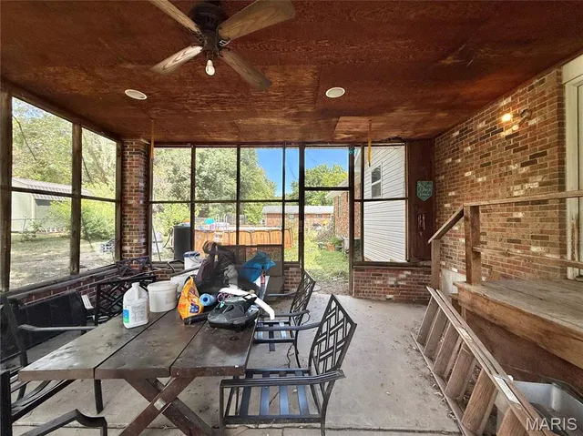 $1,975 | 5823 Mayberry Drive, Imperial, MO 63052