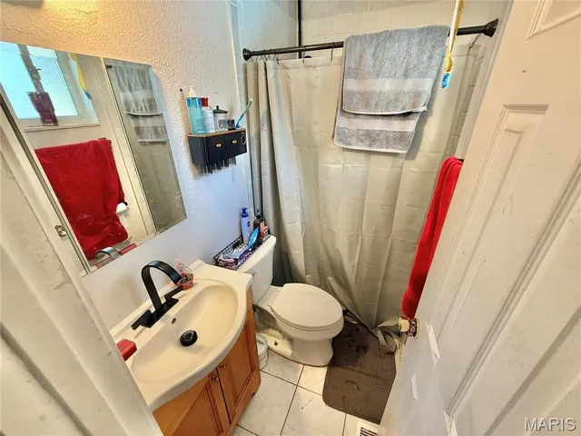 $1,975 | 5823 Mayberry Drive, Imperial, MO 63052