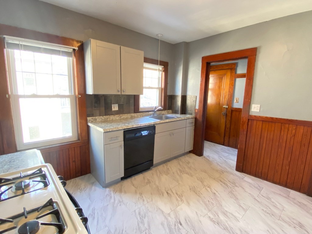 1111 Fellsway, Unit 2 Malden, MA 02148 - Photo 20 of 22