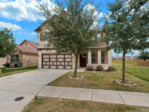 $1,950 | 127 Bass Lane, New Braunfels, TX 78130