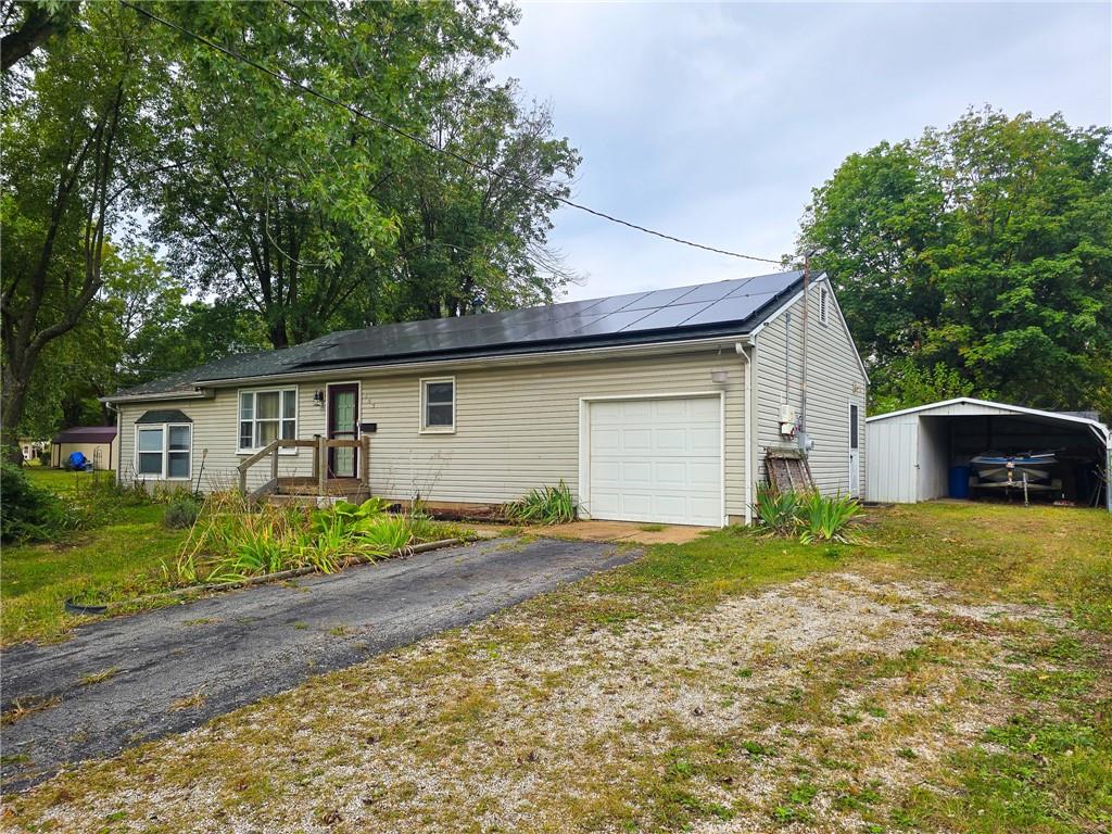 103 South Hyde Street Windsor, MO 65360 - Photo 2 of 25