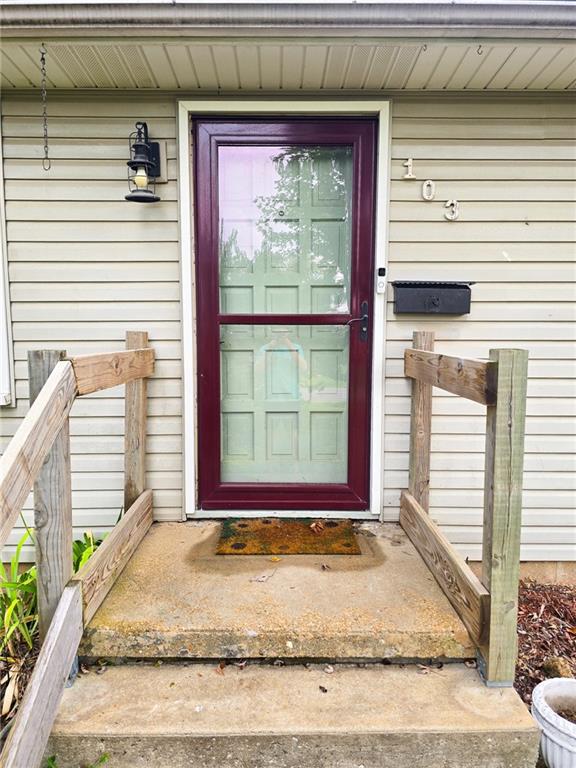 103 South Hyde Street Windsor, MO 65360 - Photo 3 of 25