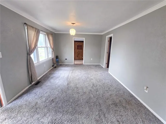 $160,000 | 103 South Hyde Street, Windsor, MO 65360