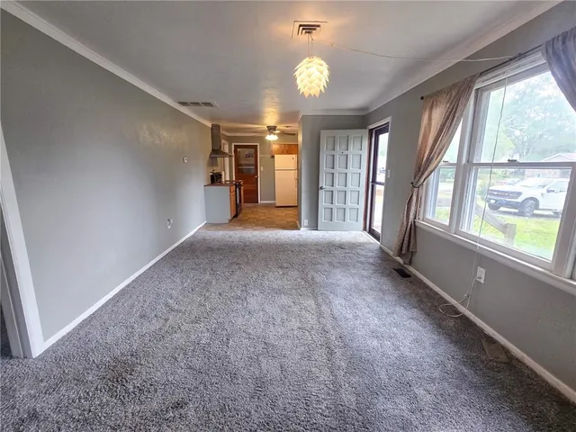 $160,000 | 103 South Hyde Street, Windsor, MO 65360