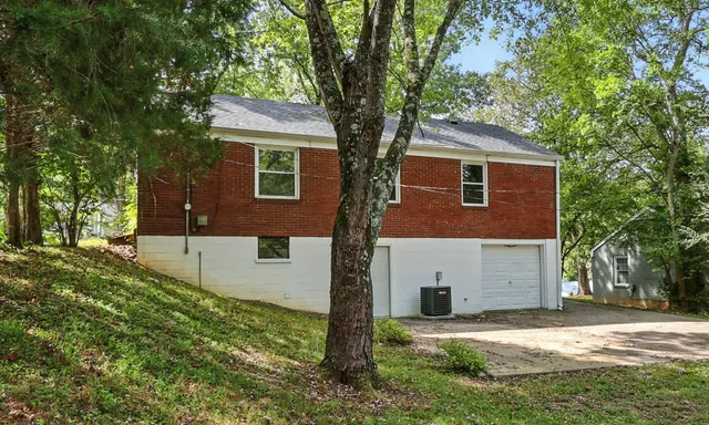 $1,395 | 1014 Buck Drive, Clarksville, TN 37040