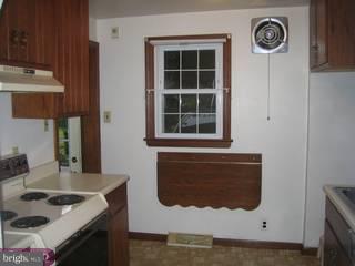 514 Farnum Road Media, PA 19063 - Photo 4 of 6
