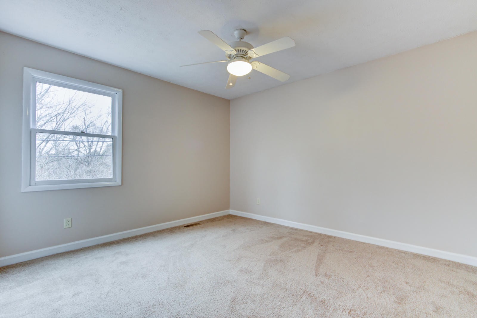 4424 Damas Road Knoxville, TN 37921 - Photo 15 of 23 Gallery Image 15