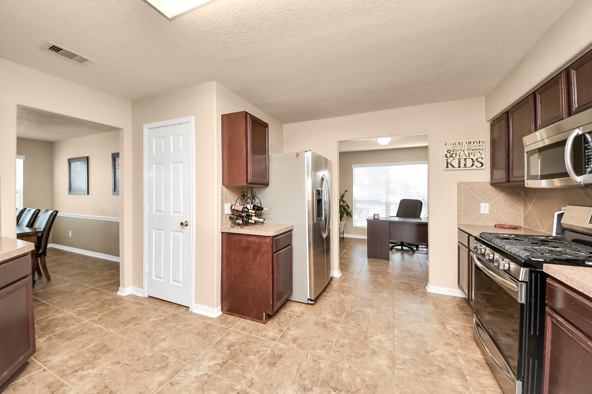 5615 Turmeric Drive Baytown, TX 77521 - Photo 16 of 49