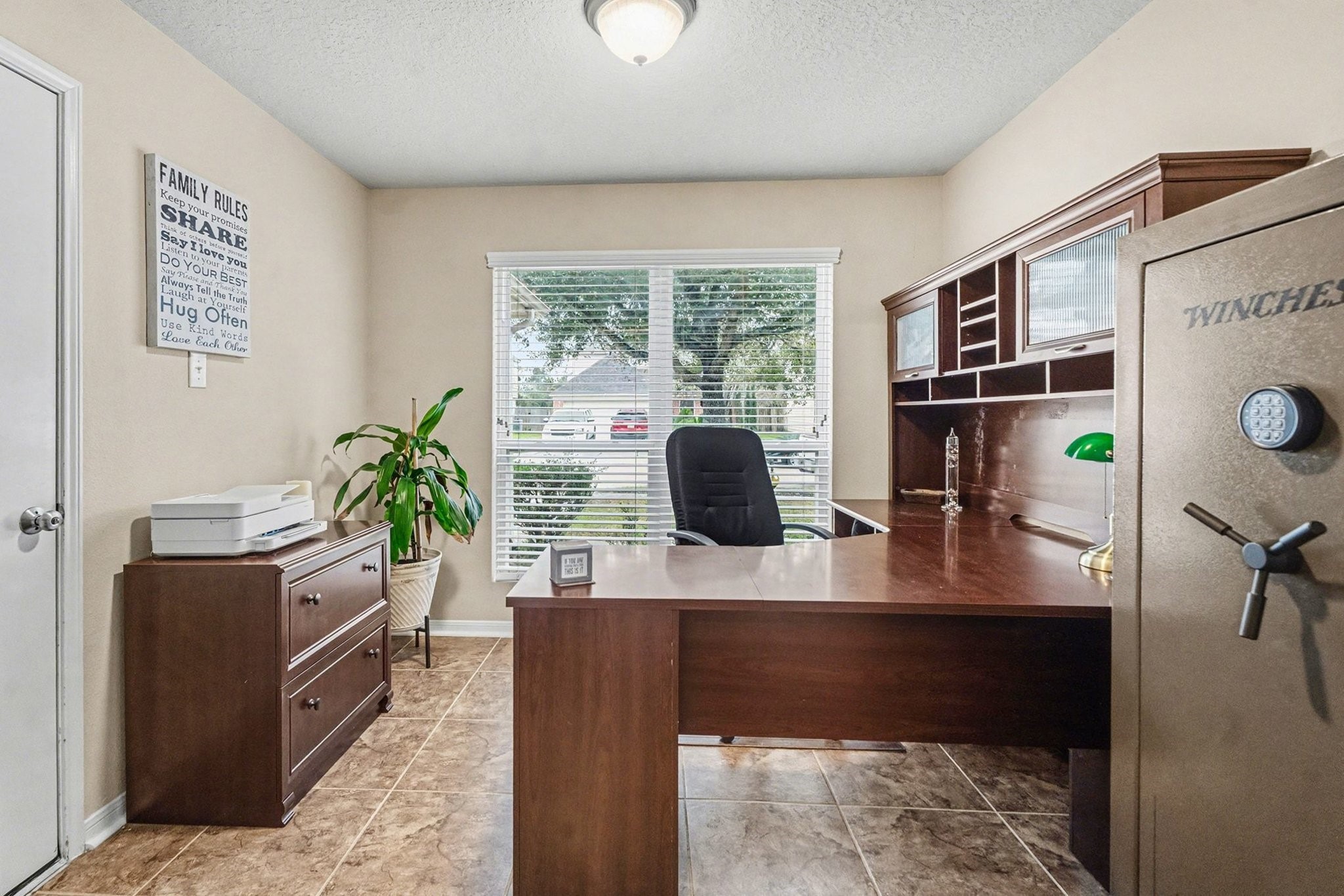 5615 Turmeric Drive Baytown, TX 77521 - Photo 21 of 49 Dedicated office or flex room