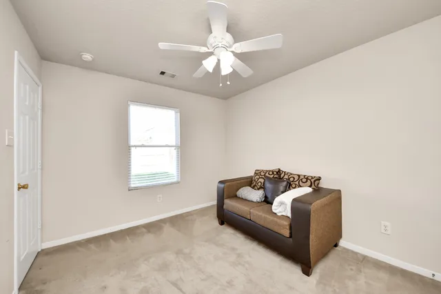 $299,900 | 5615 Turmeric Drive, Baytown, TX 77521