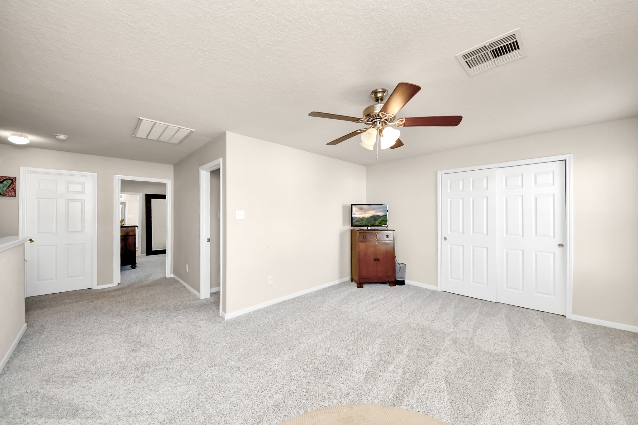 5615 Turmeric Drive Baytown, TX 77521 - Photo 30 of 49 Spacious layout