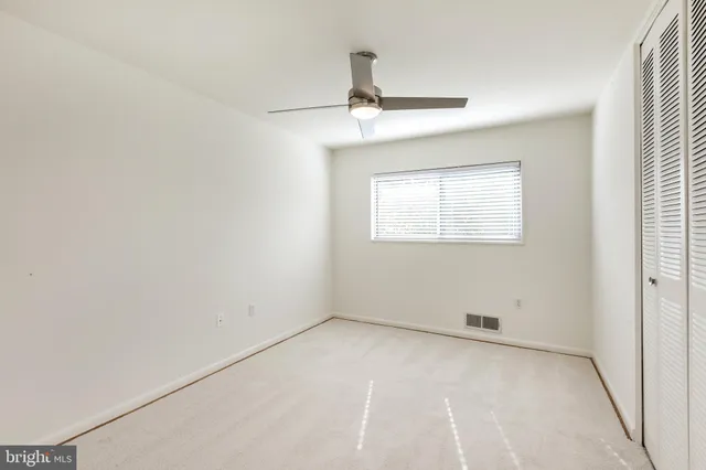 $2,250 | 10650 Weymouth Street, Unit 201, Bethesda, MD 20814