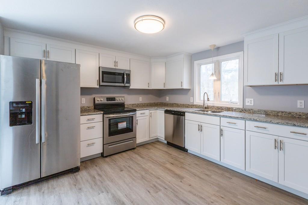 56 Grandview Road Haverhill, MA 01832 - Photo 13 of 38 Gallery Image 13