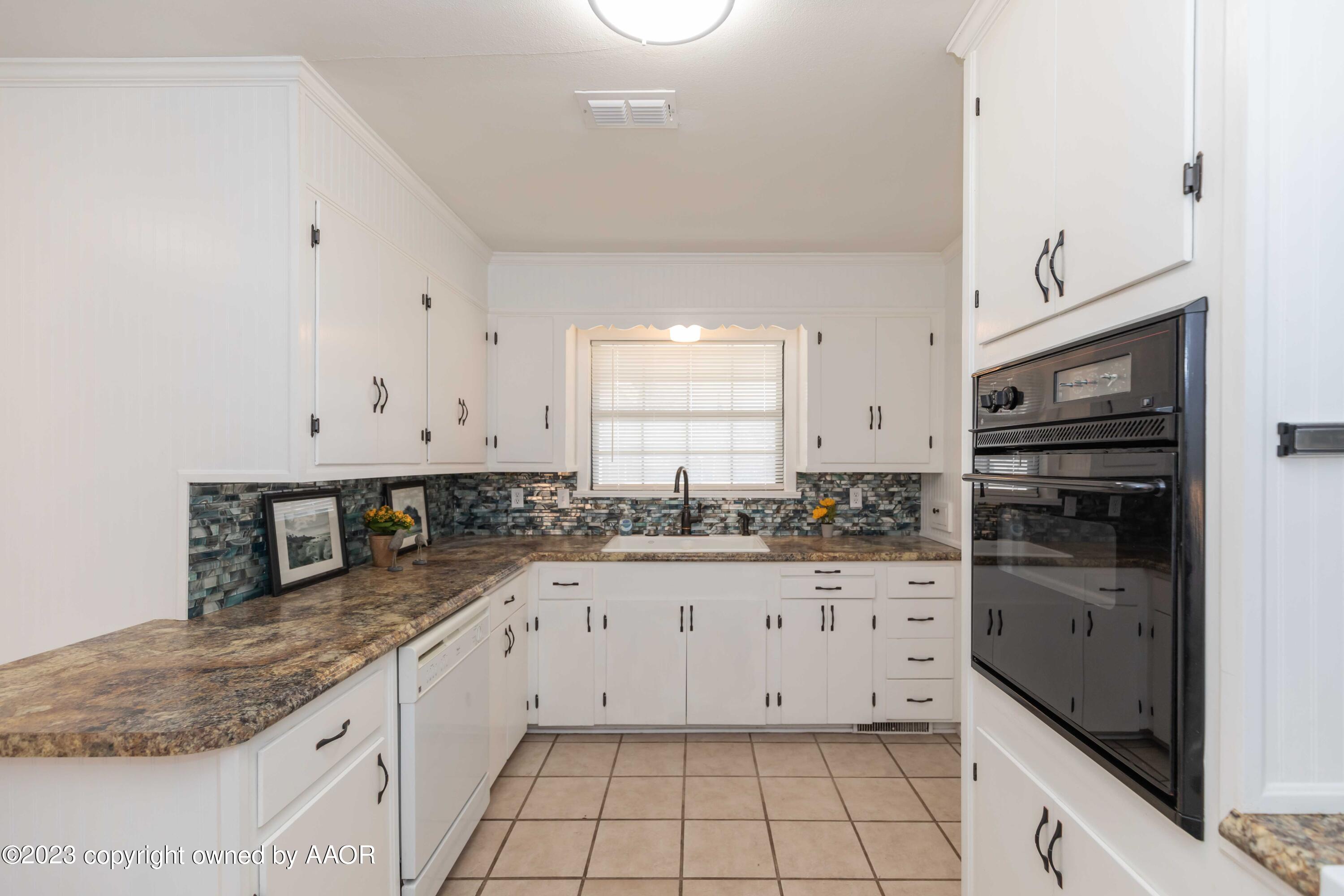 3406 Concord Road Amarillo, TX 79109 - Photo 14 of 46 KITCHEN VIEW 5