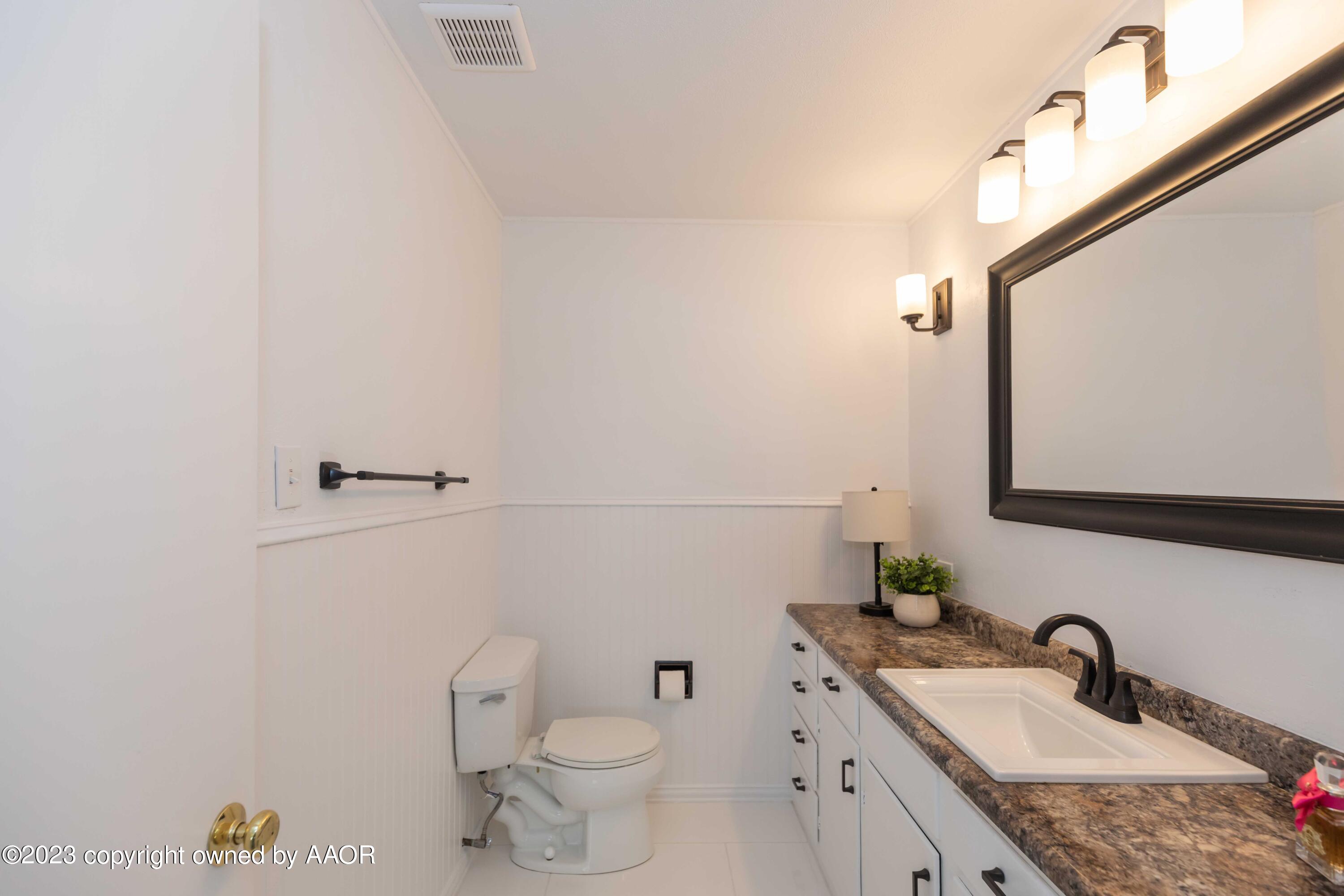 3406 Concord Road Amarillo, TX 79109 - Photo 27 of 46 MASTER BATH VIEW 2