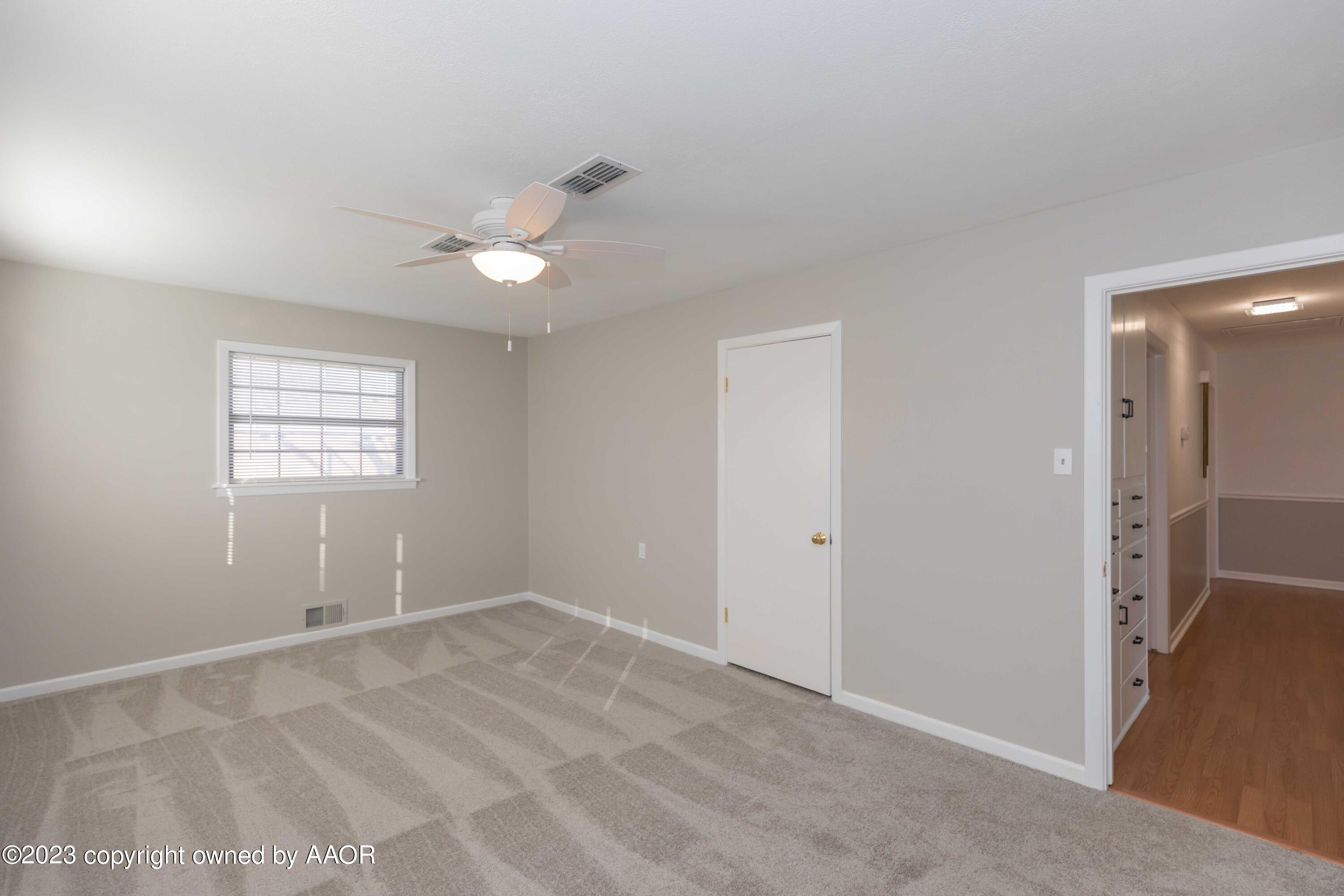 3406 Concord Road Amarillo, TX 79109 - Photo 36 of 46 BEDROOM 3 VIEW 2