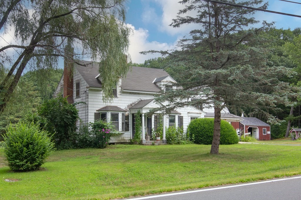 923 General Knox Road Russell, MA 01071 - Photo 2 of 15 Gallery Image 2