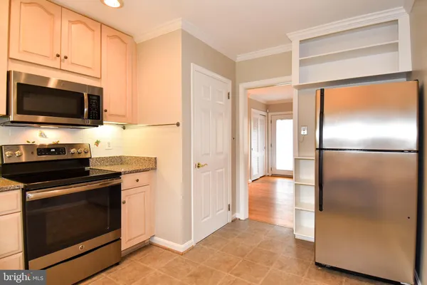 $5,300 | 4520 41st Street North, Arlington, VA 22207