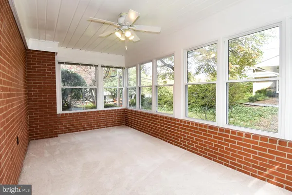 $5,300 | 4520 41st Street North, Arlington, VA 22207