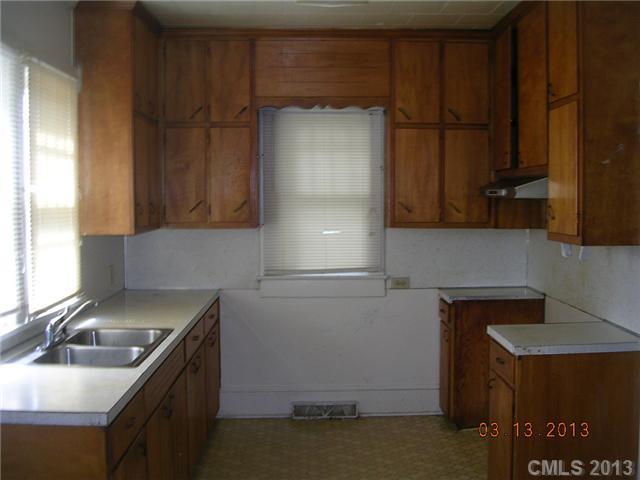 464 Jackson Park Road Kannapolis, NC 28083 - Photo 3 of 9 Gallery Image 3