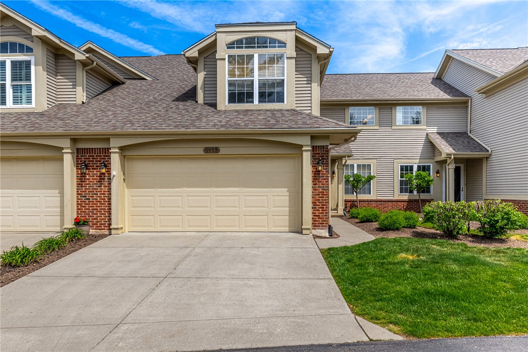 3913 East Summit Ridge Drive Beavercreek, OH 45430 - Photo 1 of 39