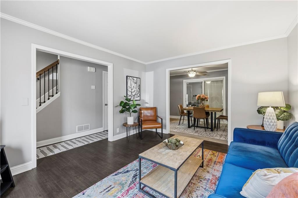 1373 Sanden Ferry Drive Decatur, GA 30033 - Photo 5 of 38