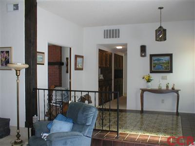 5780 Robin Court Santa Maria, CA 93455 - Photo 12 of 15 a living room with furniture