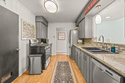 $295,000 | 3401 West Fuller Avenue, Fort Worth, TX 76133