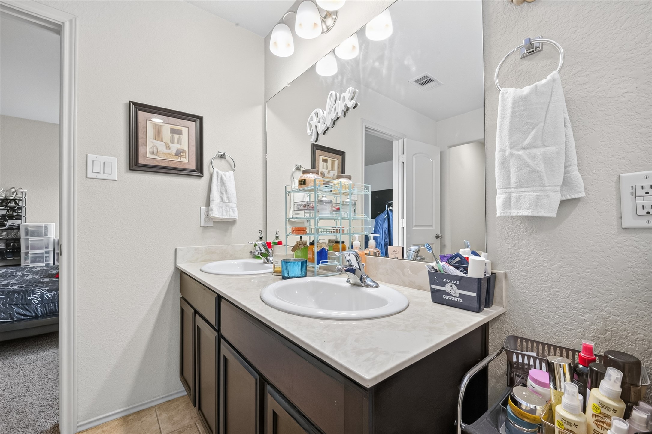 23202 Joy Ridge Drive Spring, TX 77373 - Photo 39 of 48 Double sinks