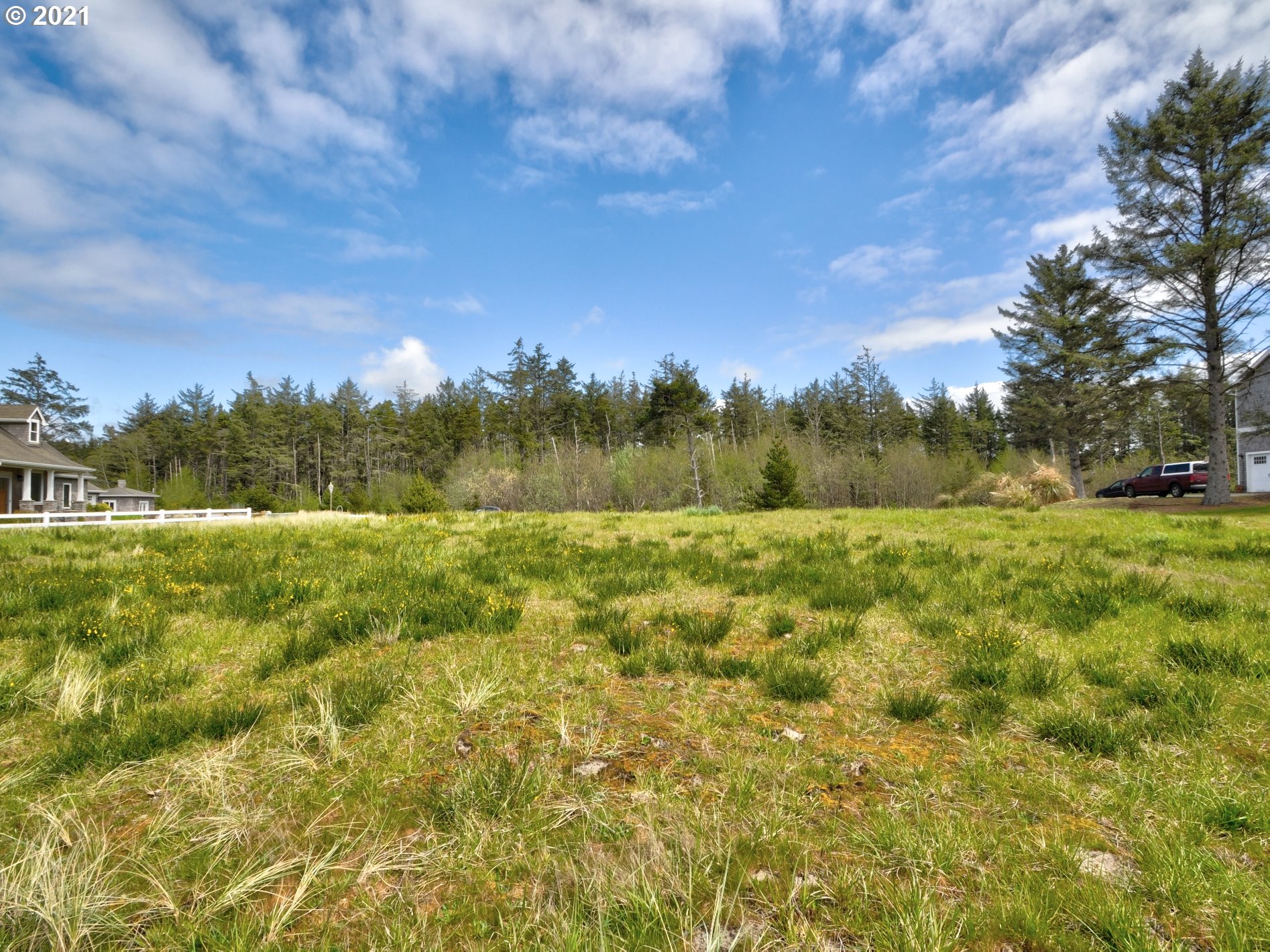 Kennedy Road, Unit 10 Warrenton, OR 97146 - Photo 4 of 11 Gallery Image 4