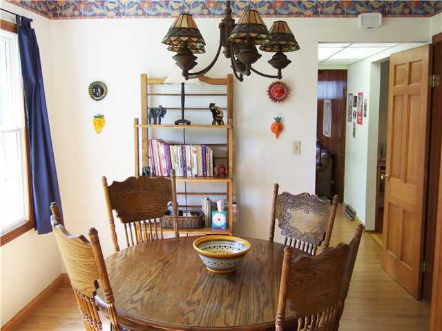 6856 Rieber Street Columbus, OH 43085 - Photo 8 of 18