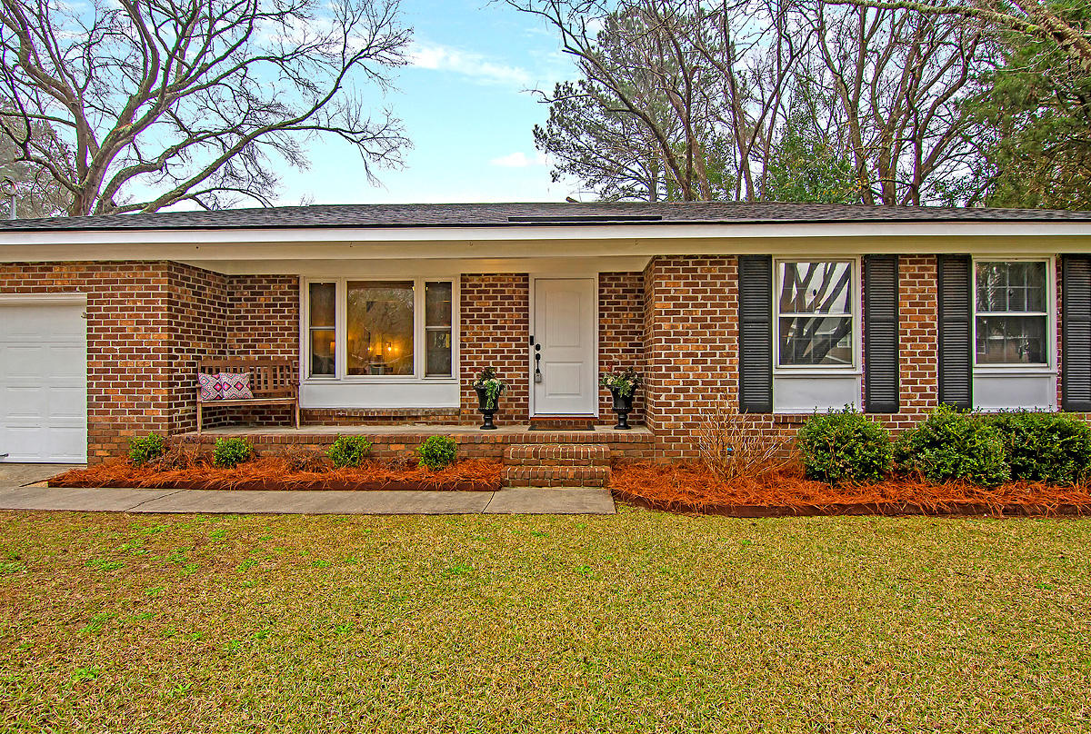1691 Mepkin Road Charleston, SC 29407 - Photo 2 of 33 1691 Mepkin Road Charleston SC 2940