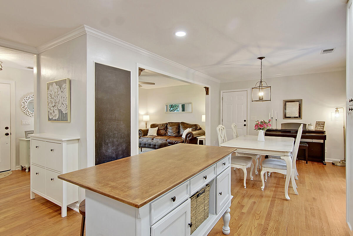 1691 Mepkin Road Charleston, SC 29407 - Photo 16 of 33 1691 Mepkin Road Charleston SC 29407
