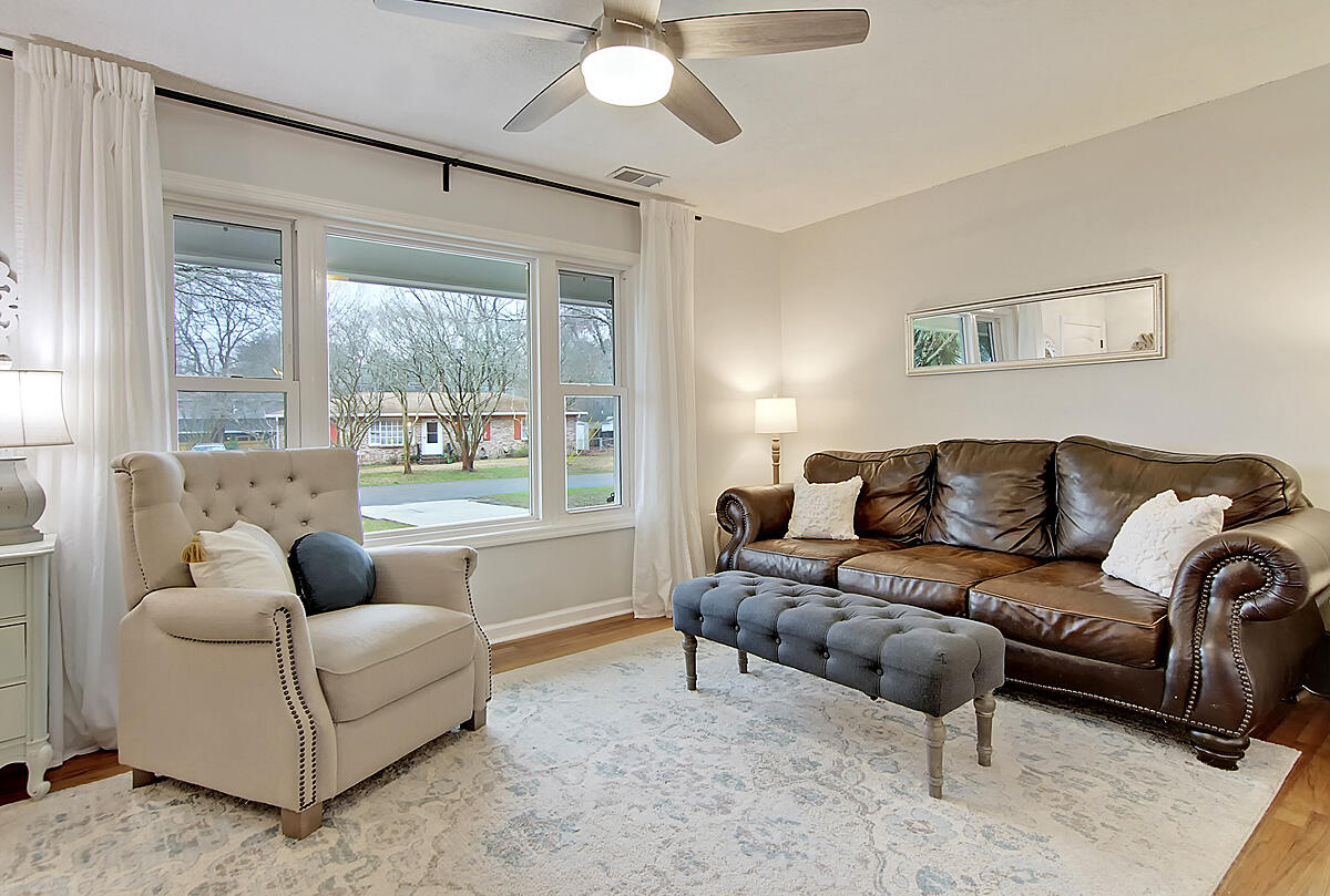 1691 Mepkin Road Charleston, SC 29407 - Photo 8 of 33 1691 Mepkin Road Charleston SC 29407